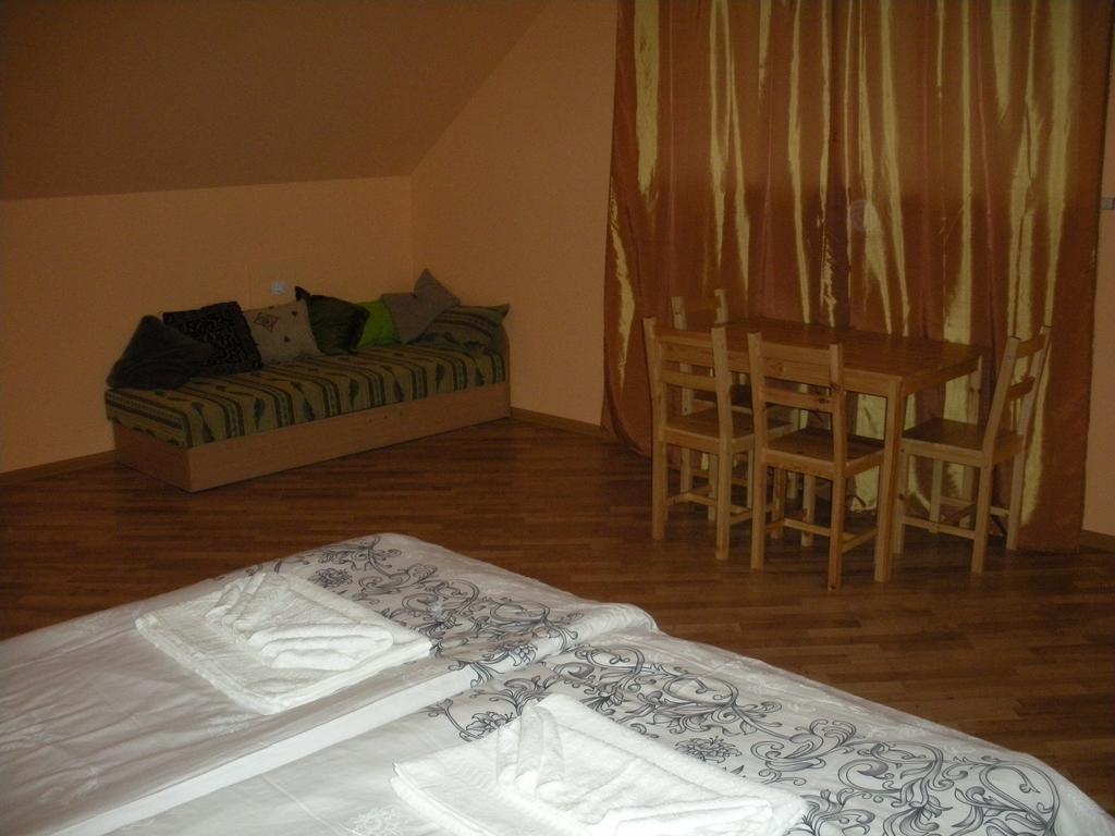 Arsenal Hotel Daugavpils Room photo